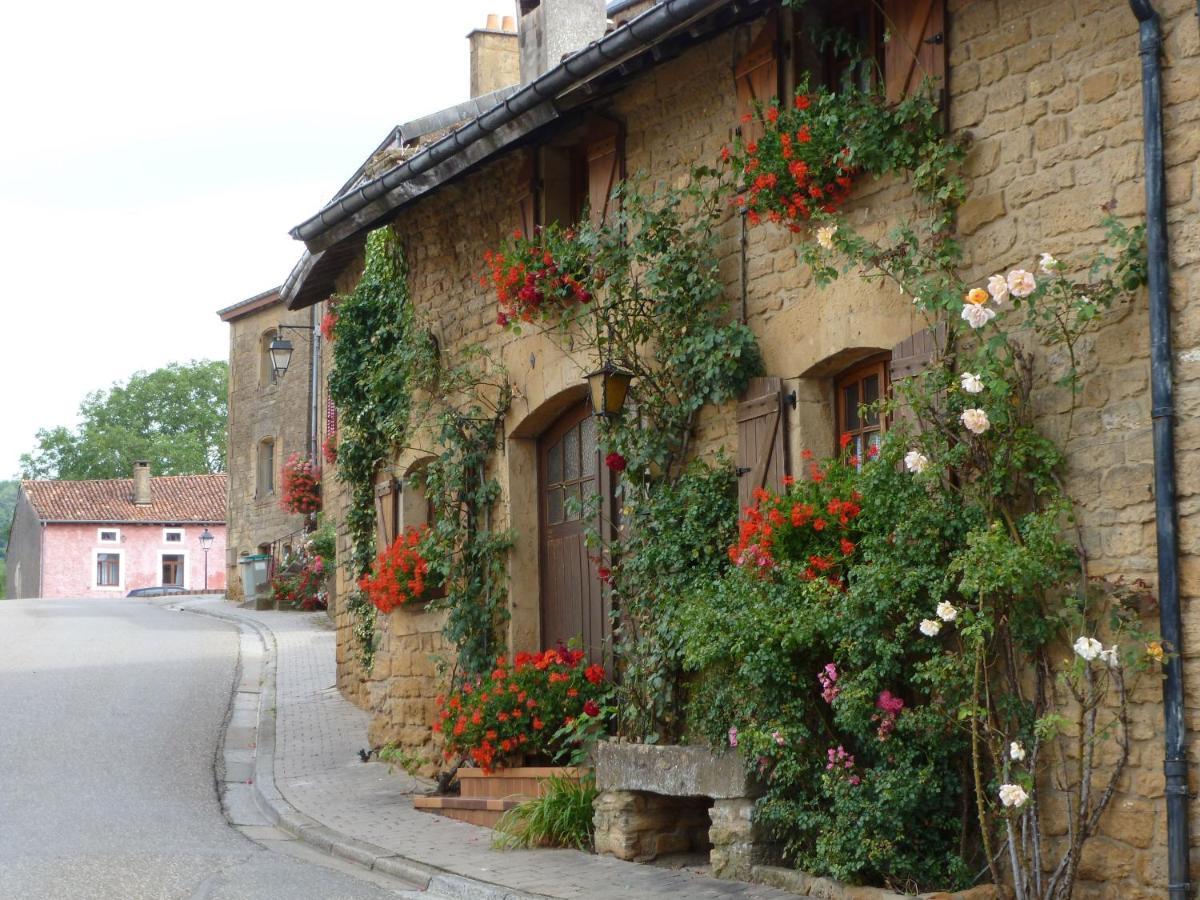 Chalet Des Marmottes Virton Kültér fotó